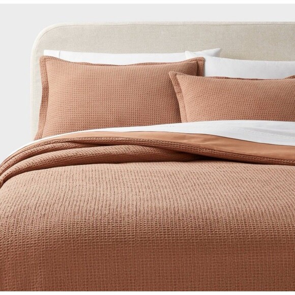 King Washed Waffle Weave Duvet Cover and Sham Set Camel - Threshold - Picture 1 of 6